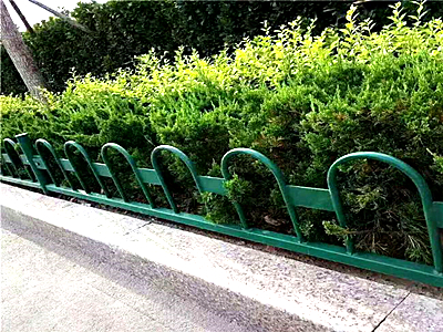 草坪护栏图片3