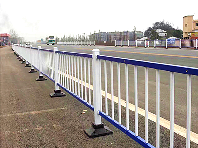 南京交通清静护栏图片2